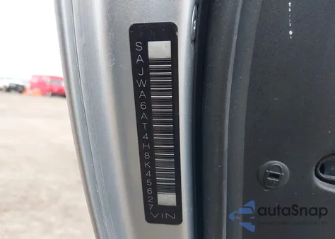 2017 Jaguar F-Type Premium z USA, uszkodzony, nr VIN SAJWA6AT4H8K45627